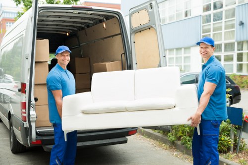 Commercial office relocation service in Lamorbey