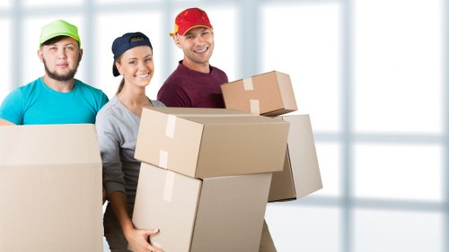 Local mover assisting with flat and house removals near Lamorbey