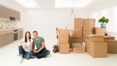 Local removal team handling a flat move in Lamorbey