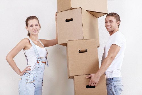 Local commercial removals team working near Lamorbey