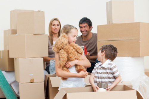 Truck loading space suited to household and business moves in Lamorbey